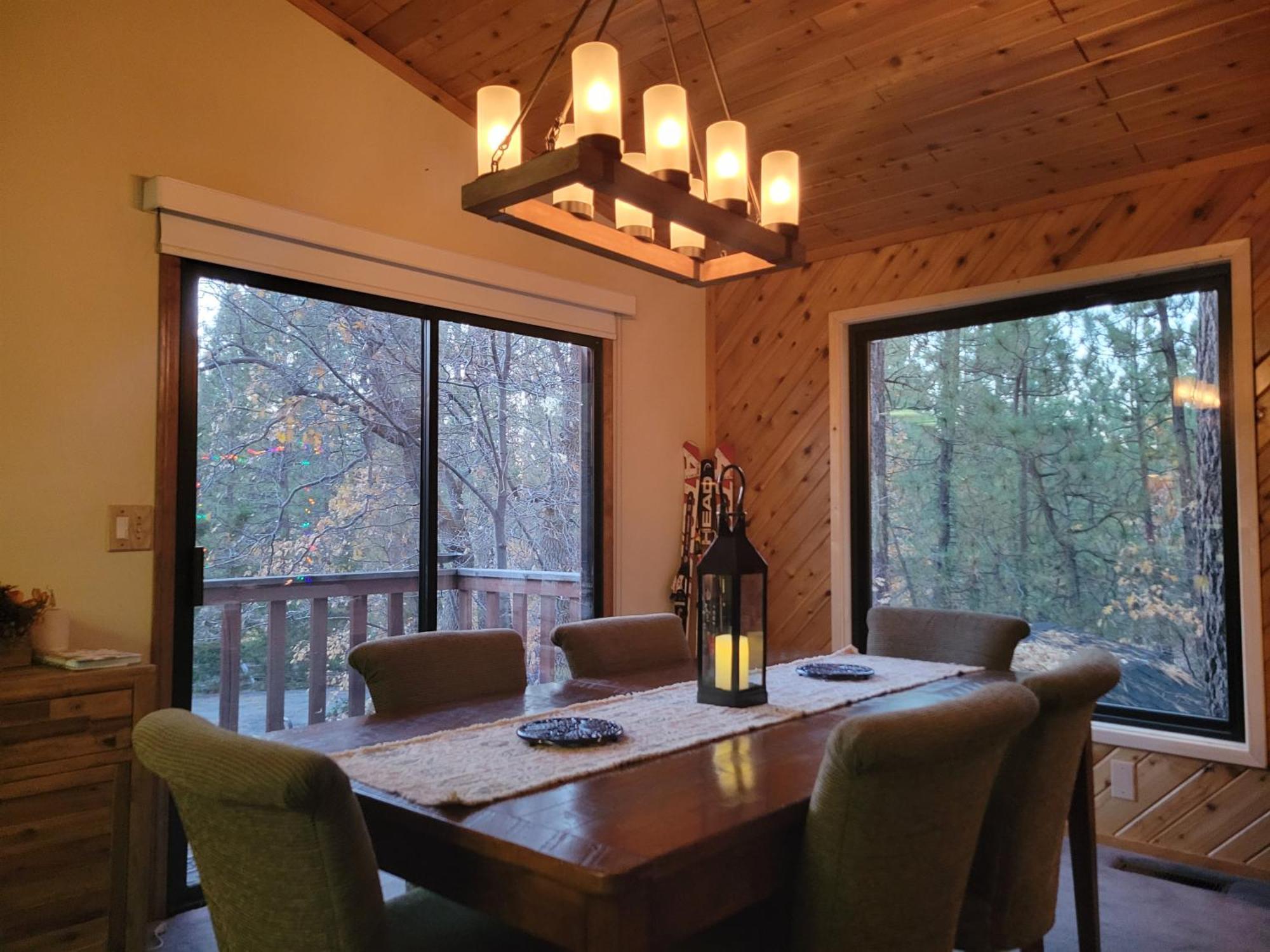 Four Seasons Getaway-Private Hot Spa With Pine Tree Views-Walk To Village And Pineknot Trailhead-Plus King Bed! Big Bear Lake Bagian luar foto
